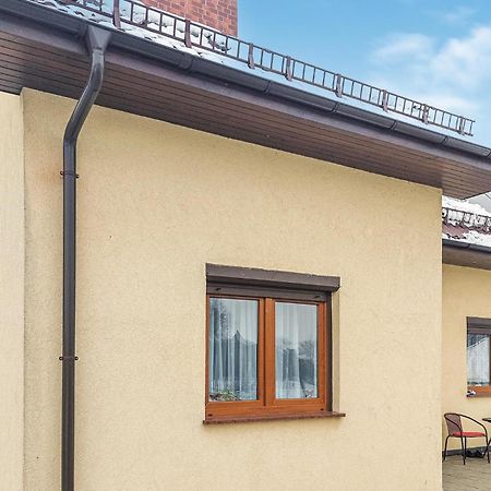 Beautiful Apartment In Moryn With Kitchen Bagian luar foto