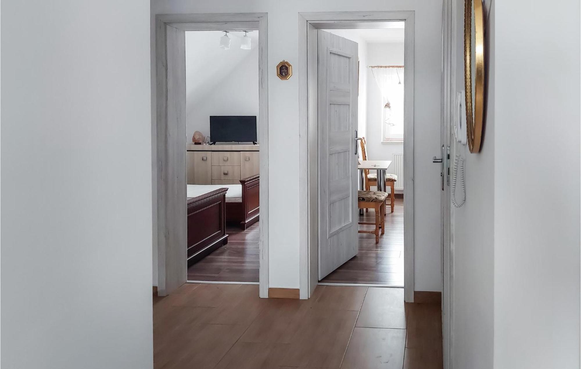 Beautiful Apartment In Moryn With Kitchen Bagian luar foto